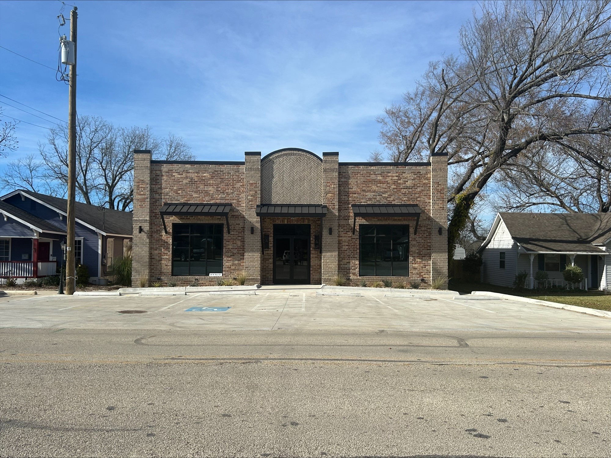 207 N Main Street Joshua TX 76058