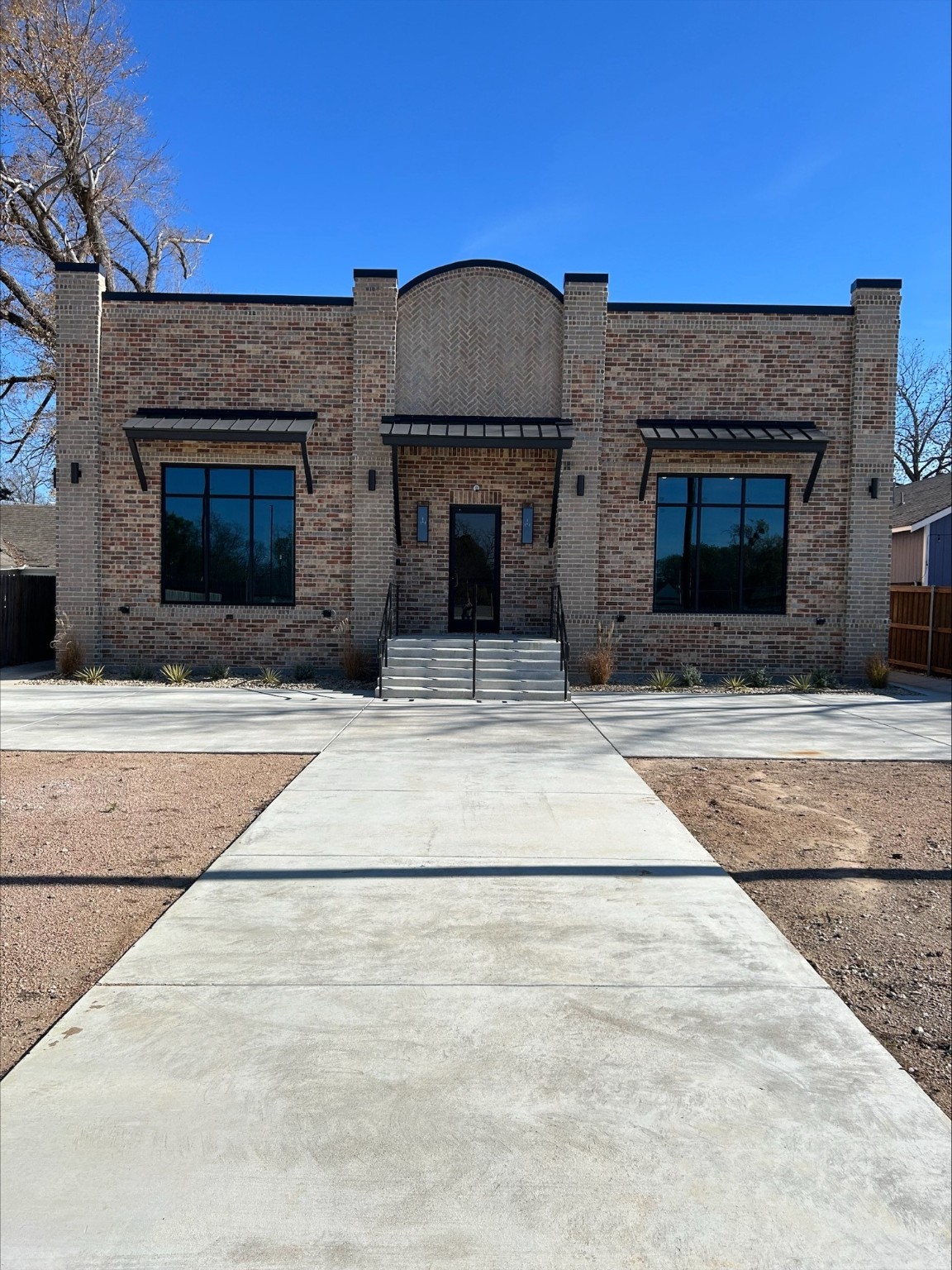 207 N Main Street Joshua TX 76058