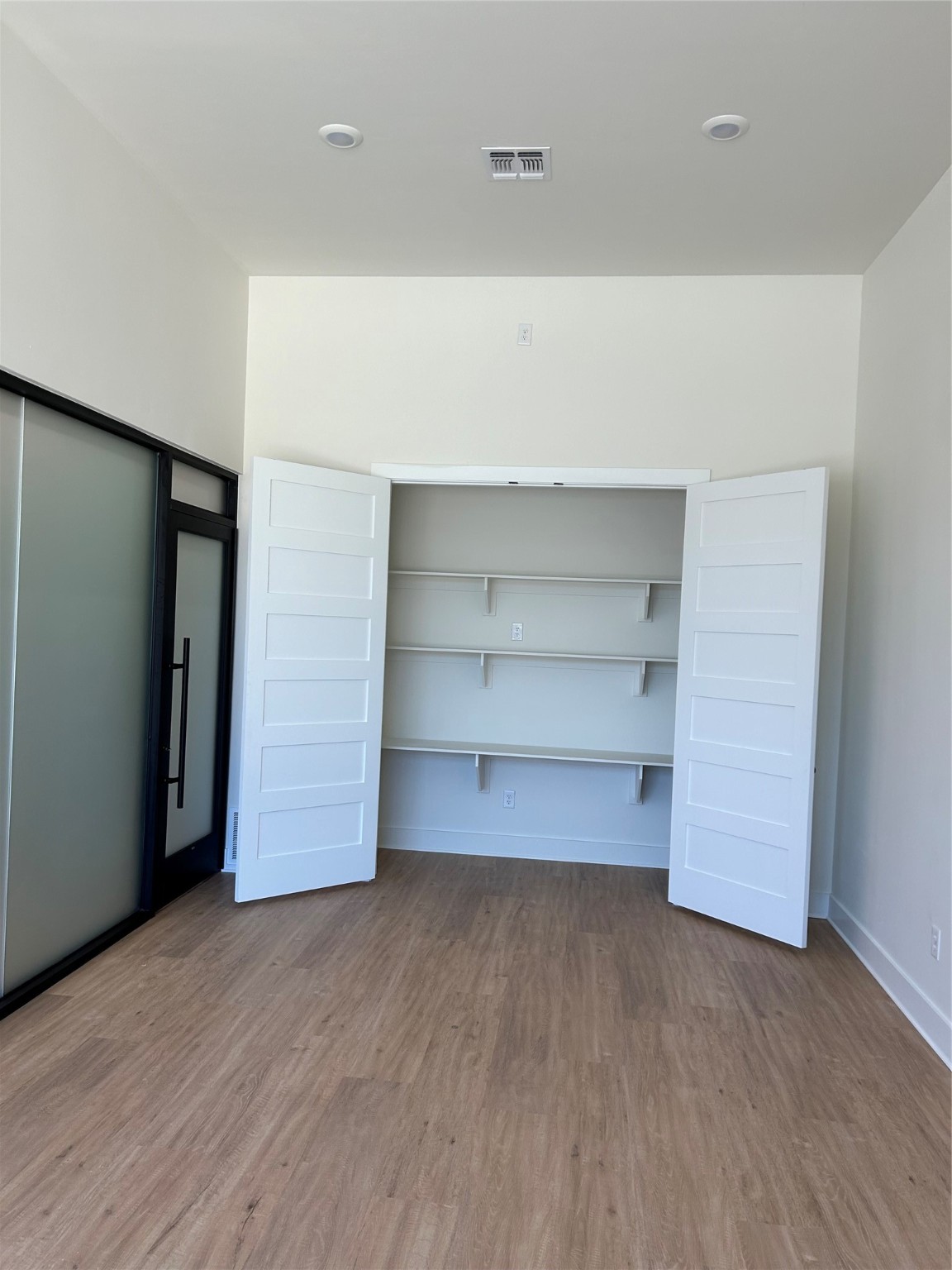207 N Main Street Joshua TX 76058