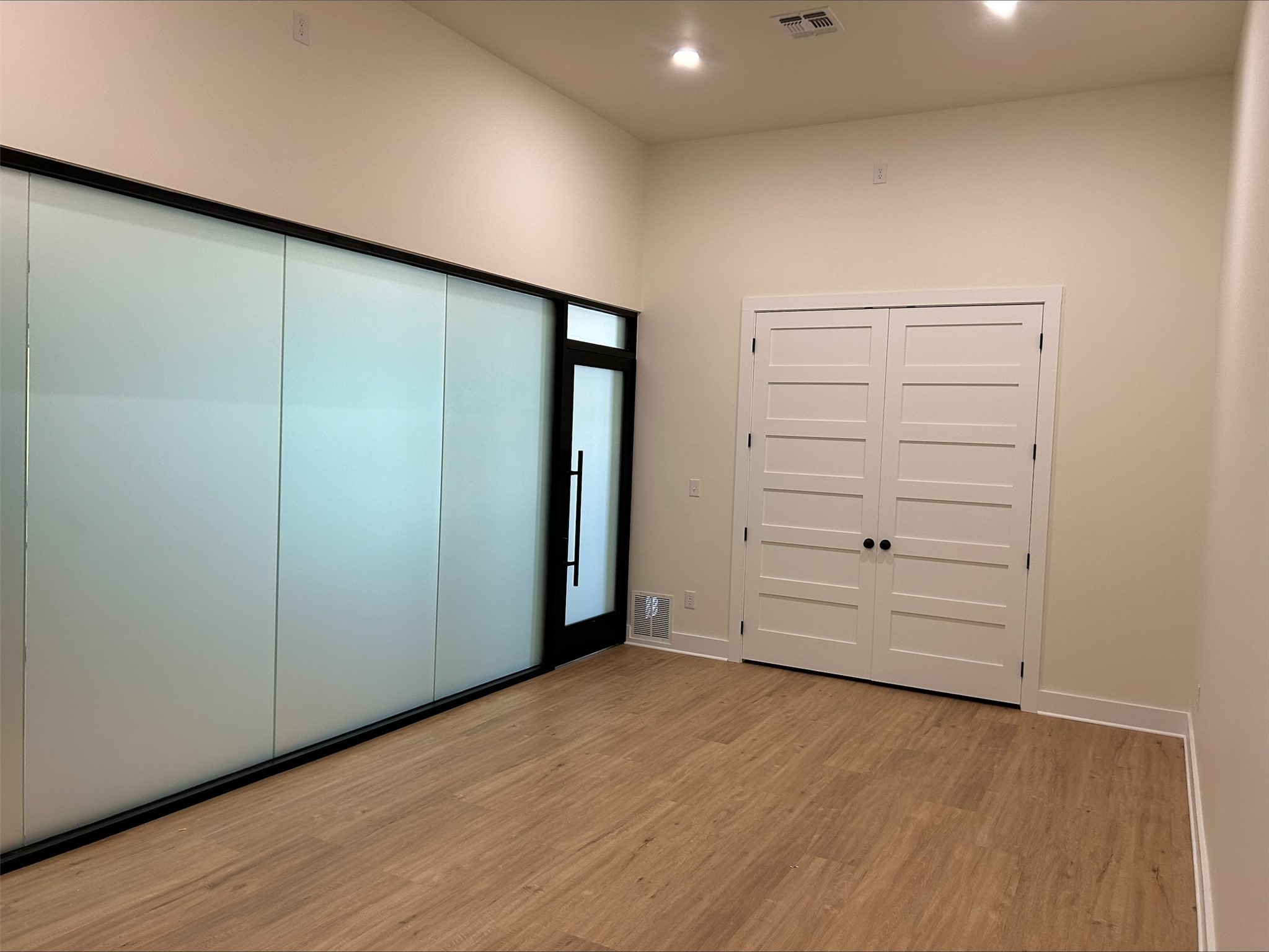 207 N Main Street Joshua TX 76058