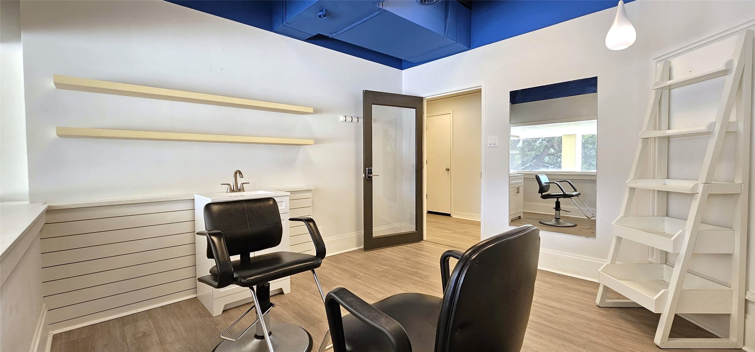 6211 W Northwest Highway Dallas TX 75225