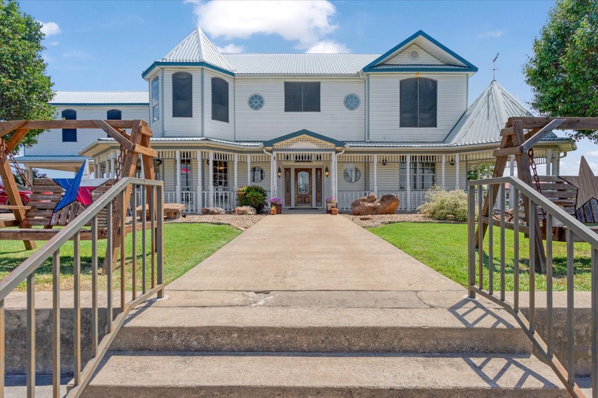 15048 Us Highway 75 Van Alstyne TX 75495