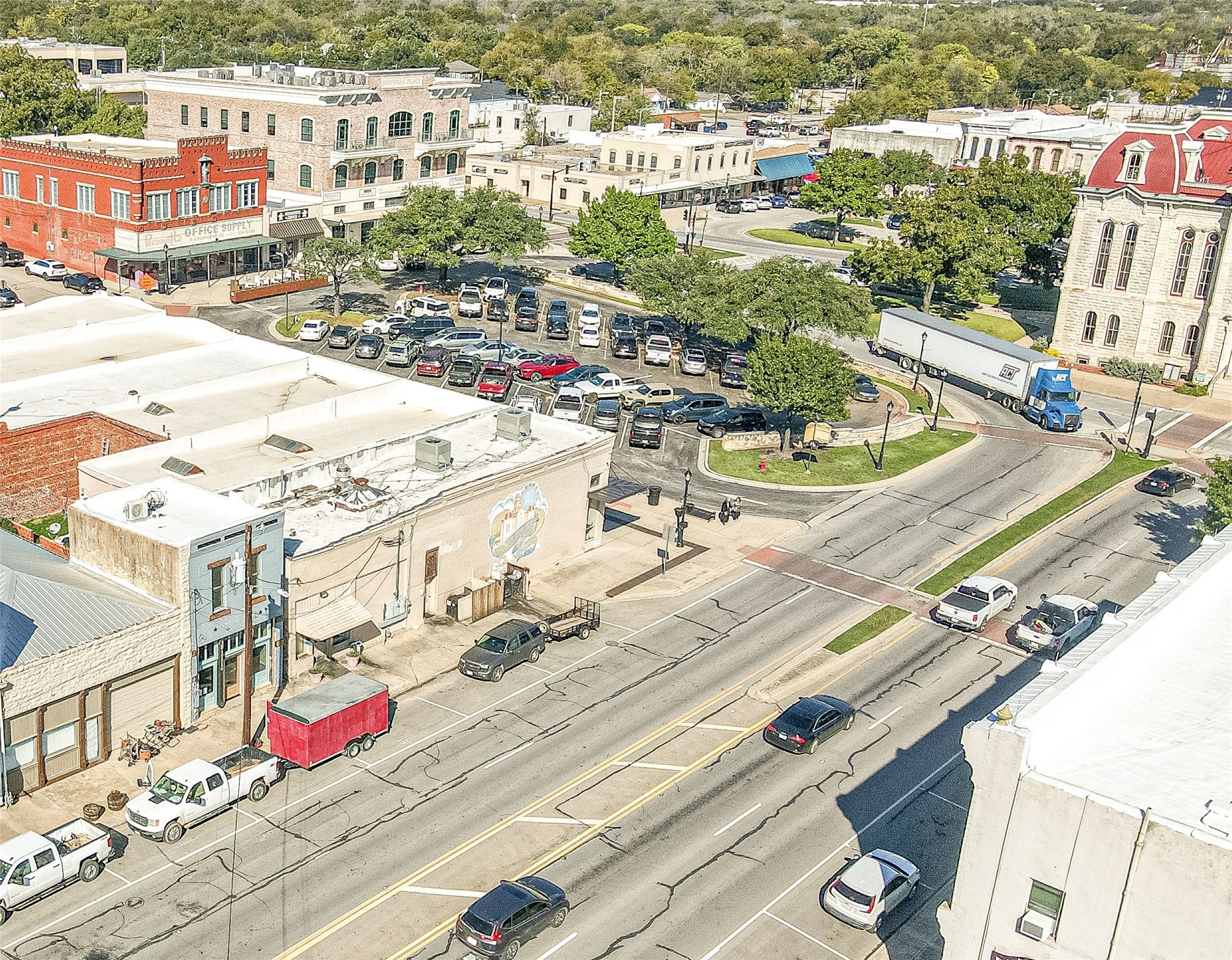 108 S Main Street Weatherford TX 76086
