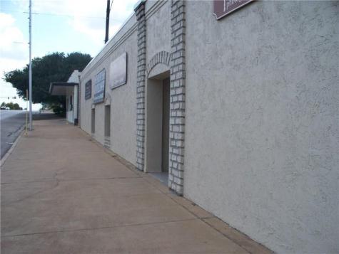 102 Palo Pinto Avenue Weatherford TX 76086