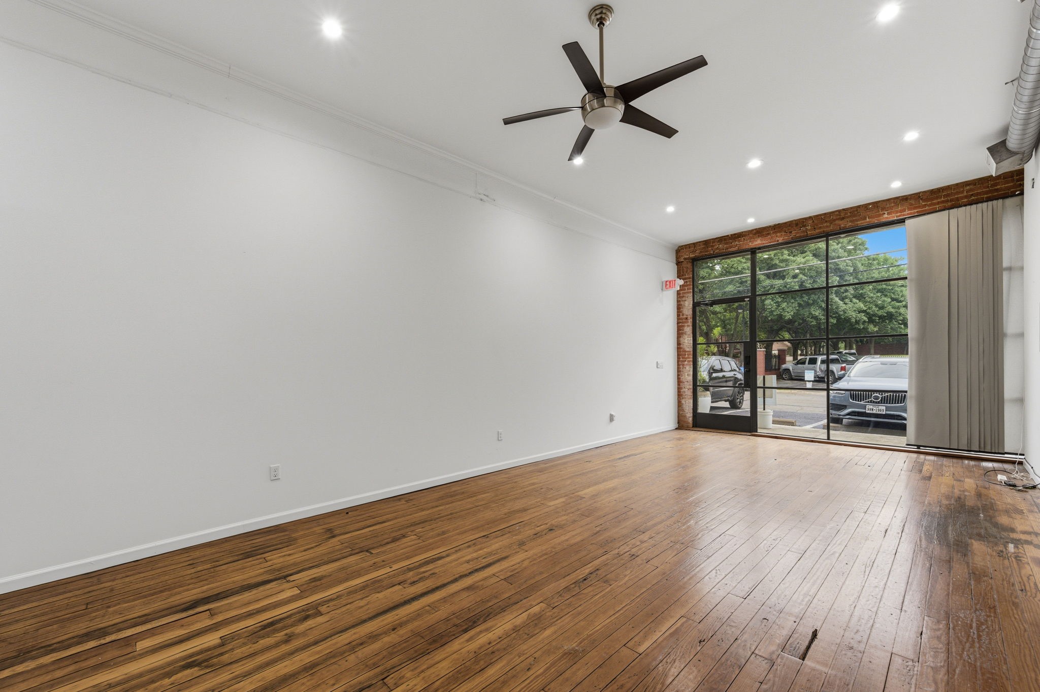 3106 Swiss Avenue Dallas TX 75204
