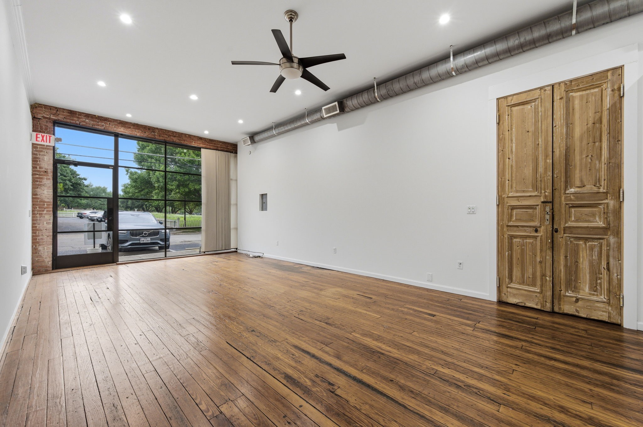 3106 Swiss Avenue Dallas TX 75204