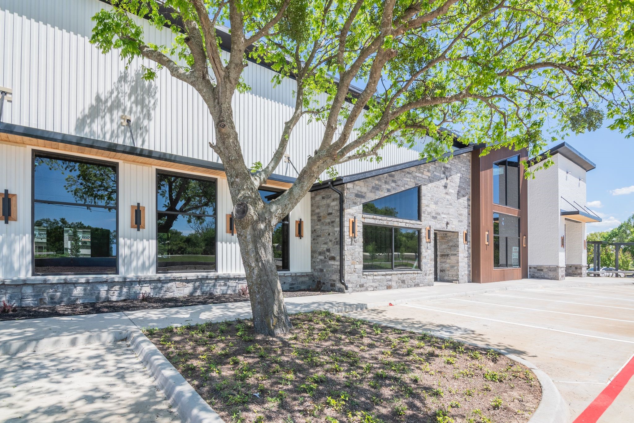 120 N Mitchell Road Mansfield TX 76063
