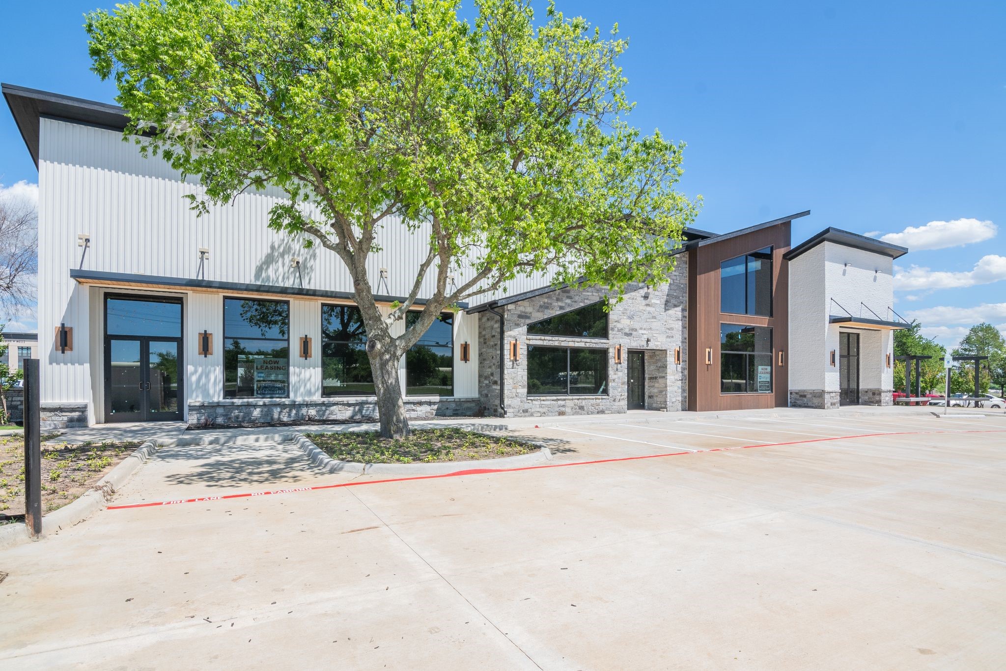 120 N Mitchell Road Mansfield TX 76063