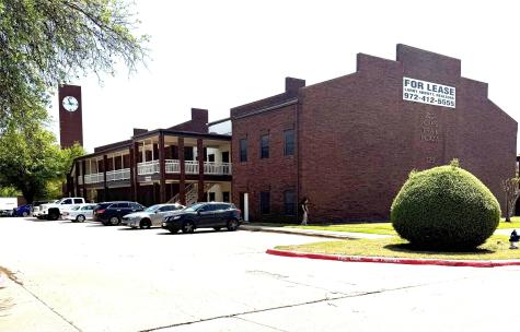 329 Oaks Trail Garland TX 75043