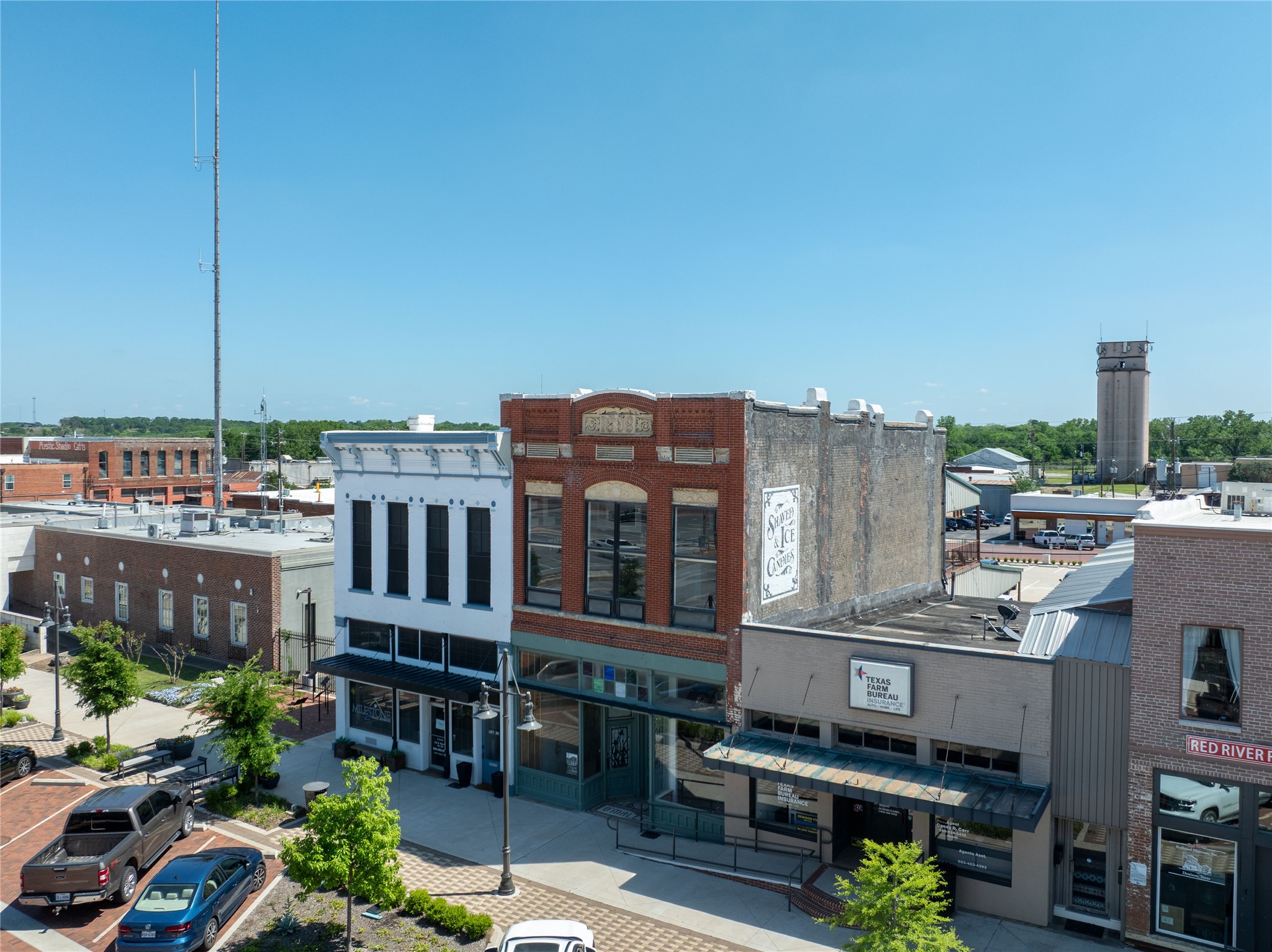 120 W Main Street Denison TX 75021