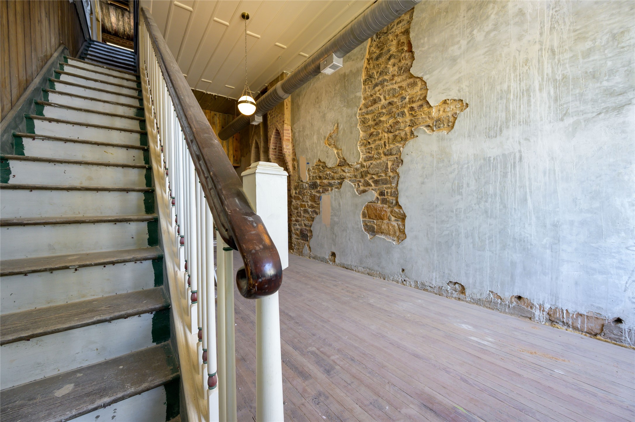 120 W Main Street Denison TX 75021