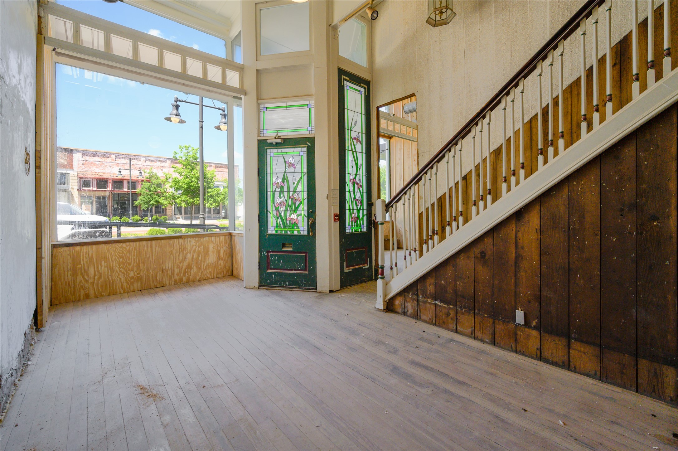 120 W Main Street Denison TX 75021