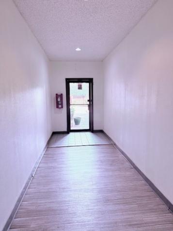 350 Oaks Trail Garland TX 75043