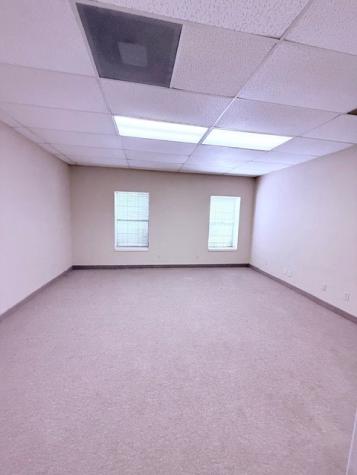 350 Oaks Trail Garland TX 75043