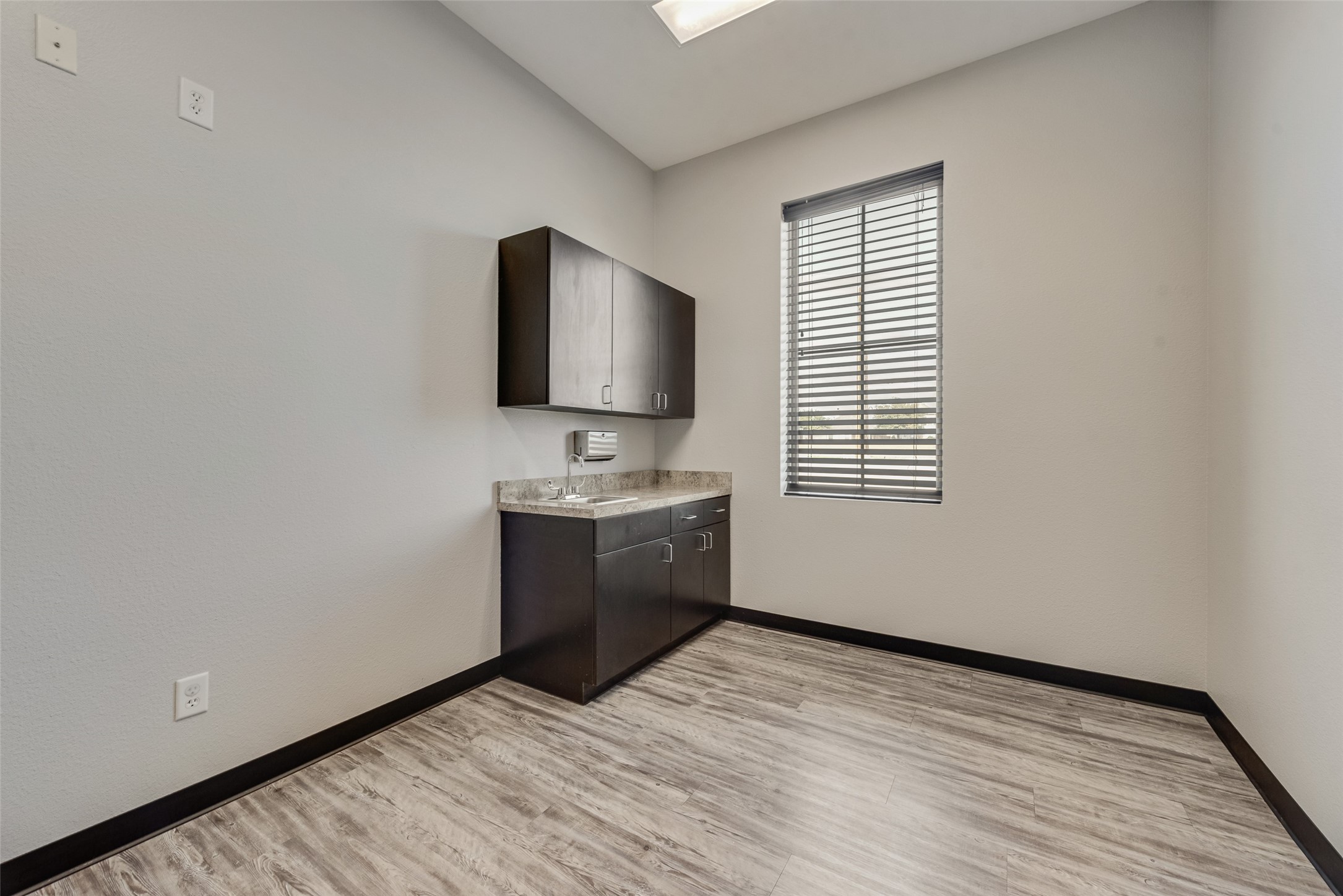 1205 Avondale Haslet Road Fort Worth TX 76052