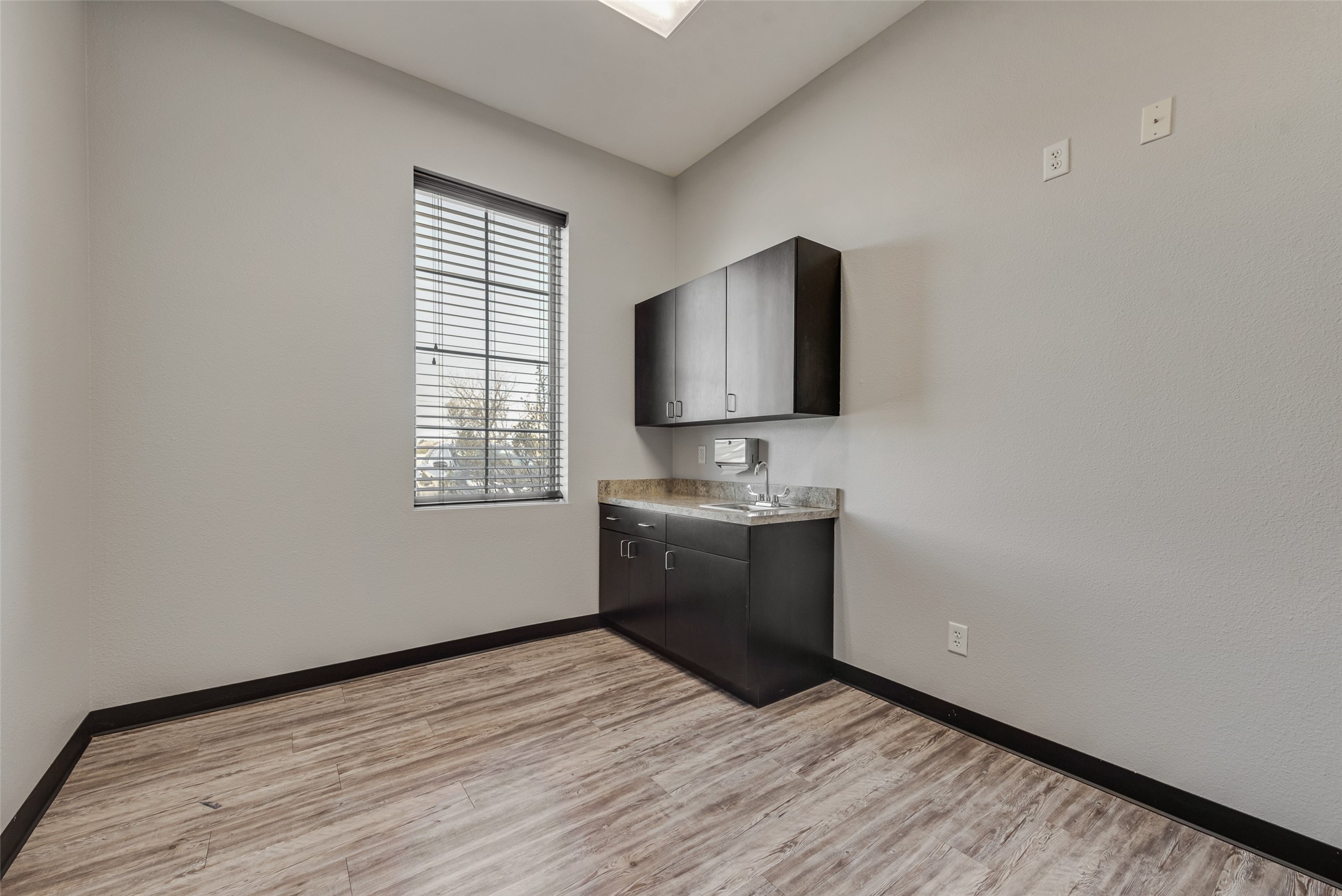 1205 Avondale Haslet Road Fort Worth TX 76052