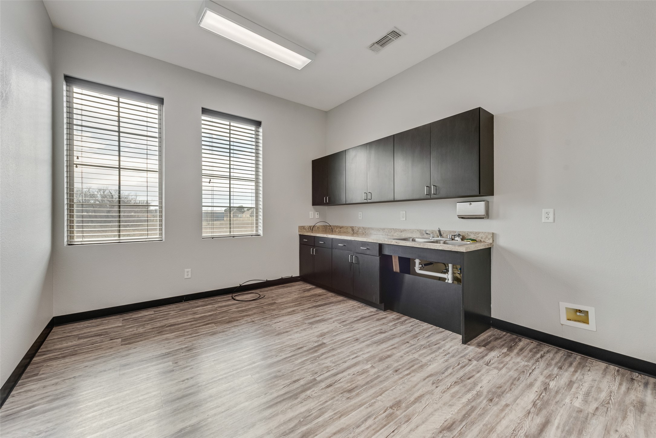 1205 Avondale Haslet Road Fort Worth TX 76052