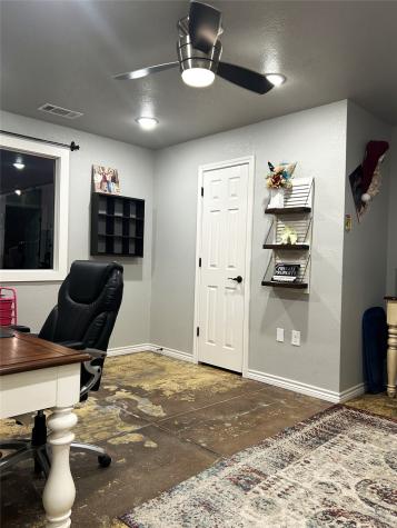 304 E Criner Street Grandview TX 76050