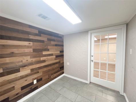 1905 W Ennis Avenue Ennis TX 75119