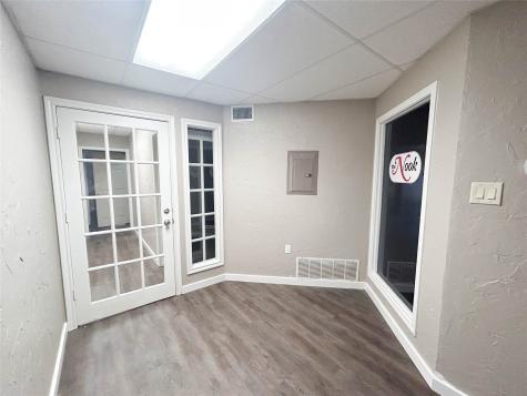 1905 W Ennis Avenue Ennis TX 75119