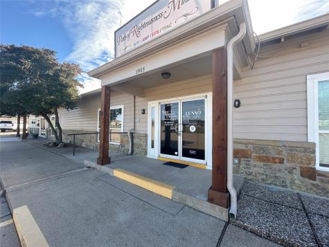 1905 W Ennis Avenue Ennis TX 75119