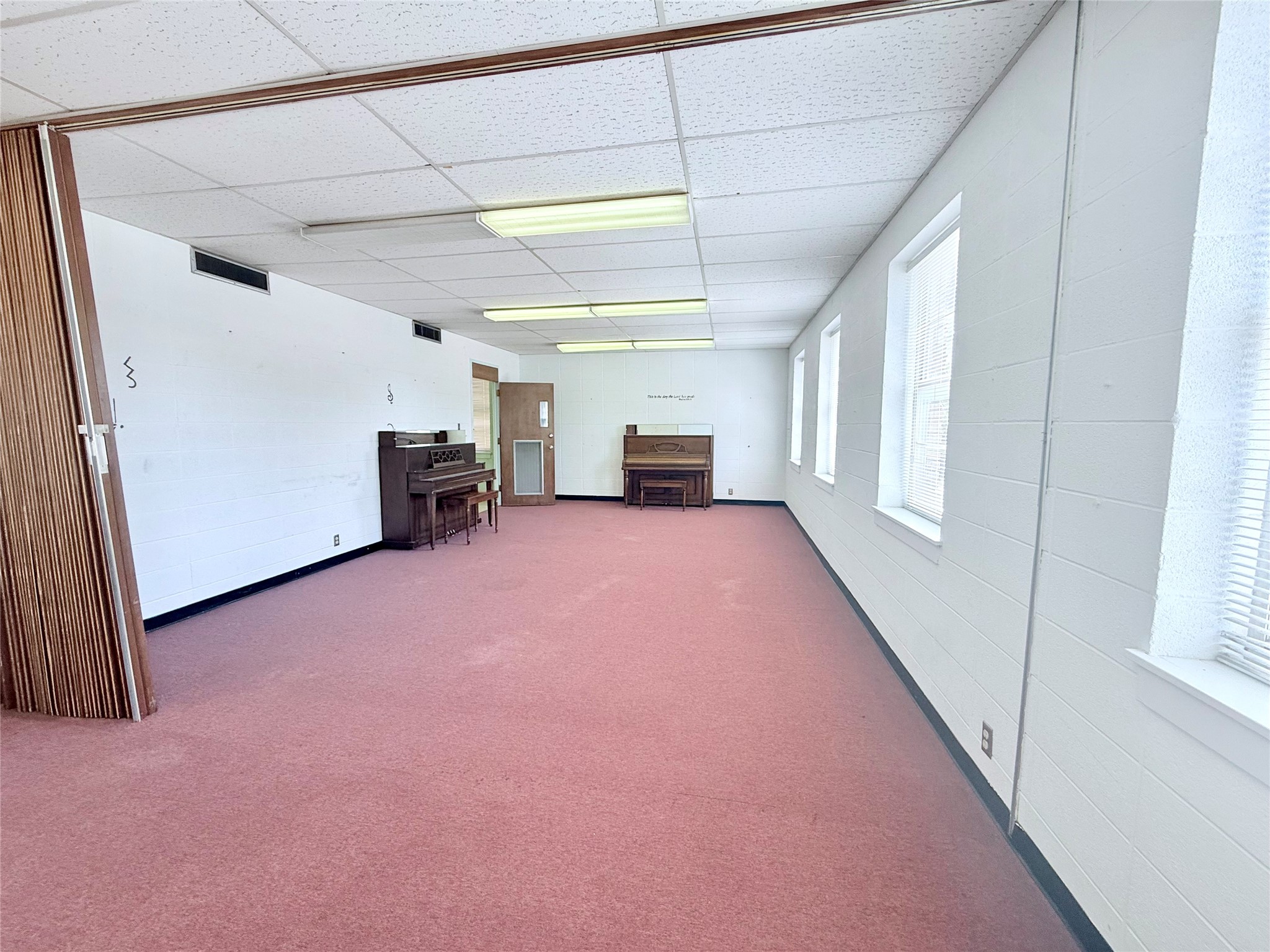 213 N Burnett Avenue Denison TX 75020
