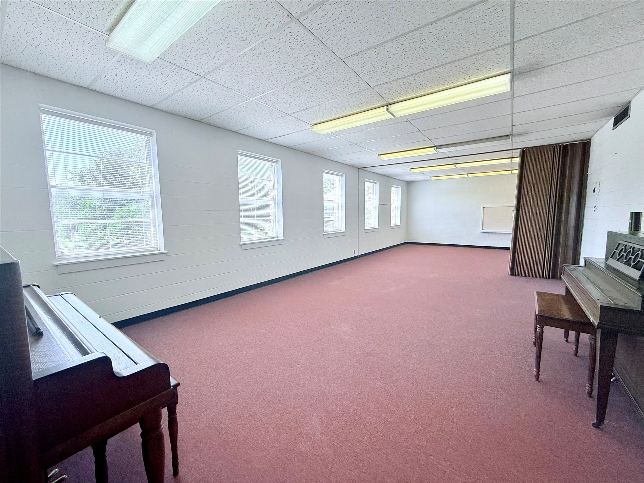 213 N Burnett Avenue Denison TX 75020