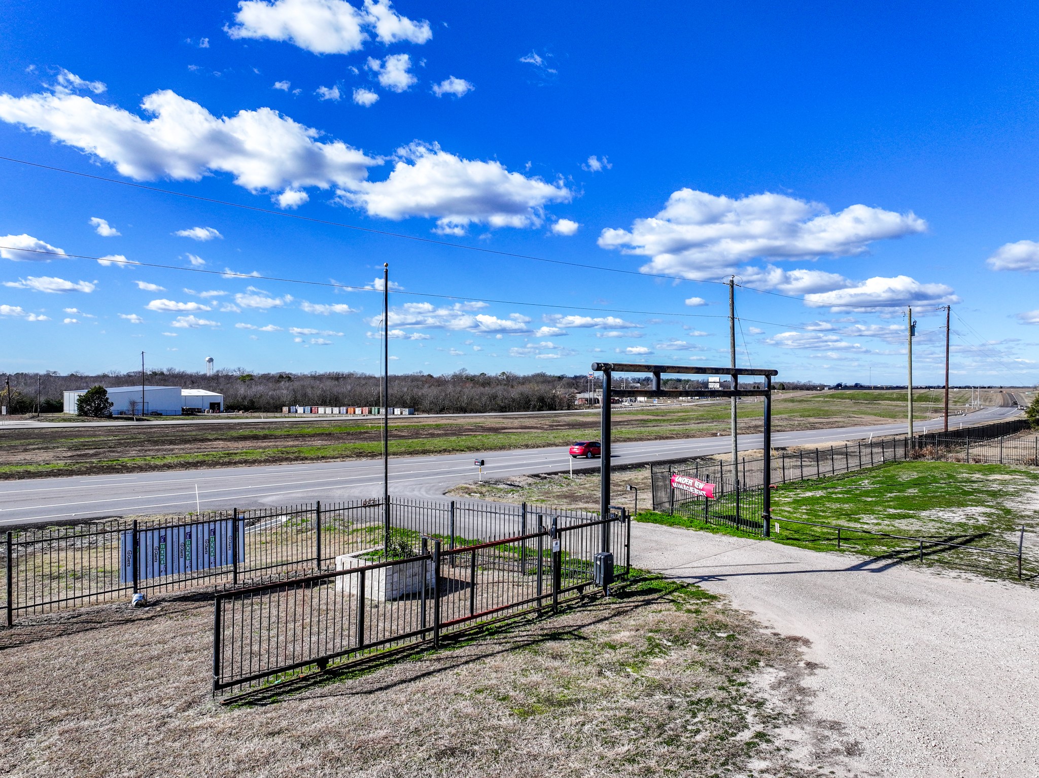 11639 E Highway 175 Kemp TX 75143