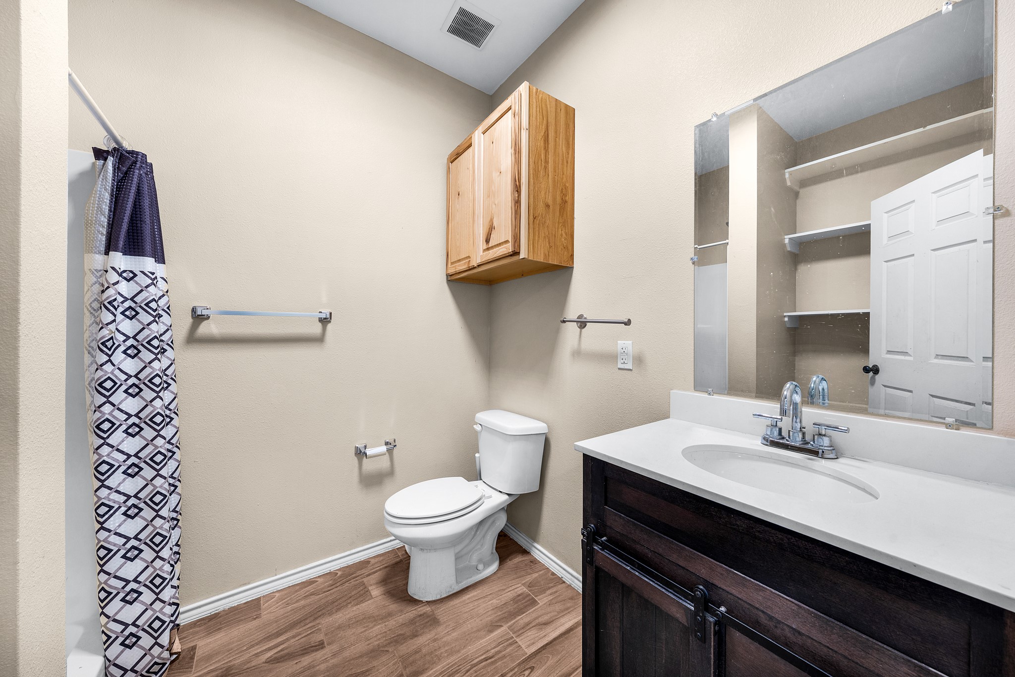 11639 E Highway 175 Kemp TX 75143