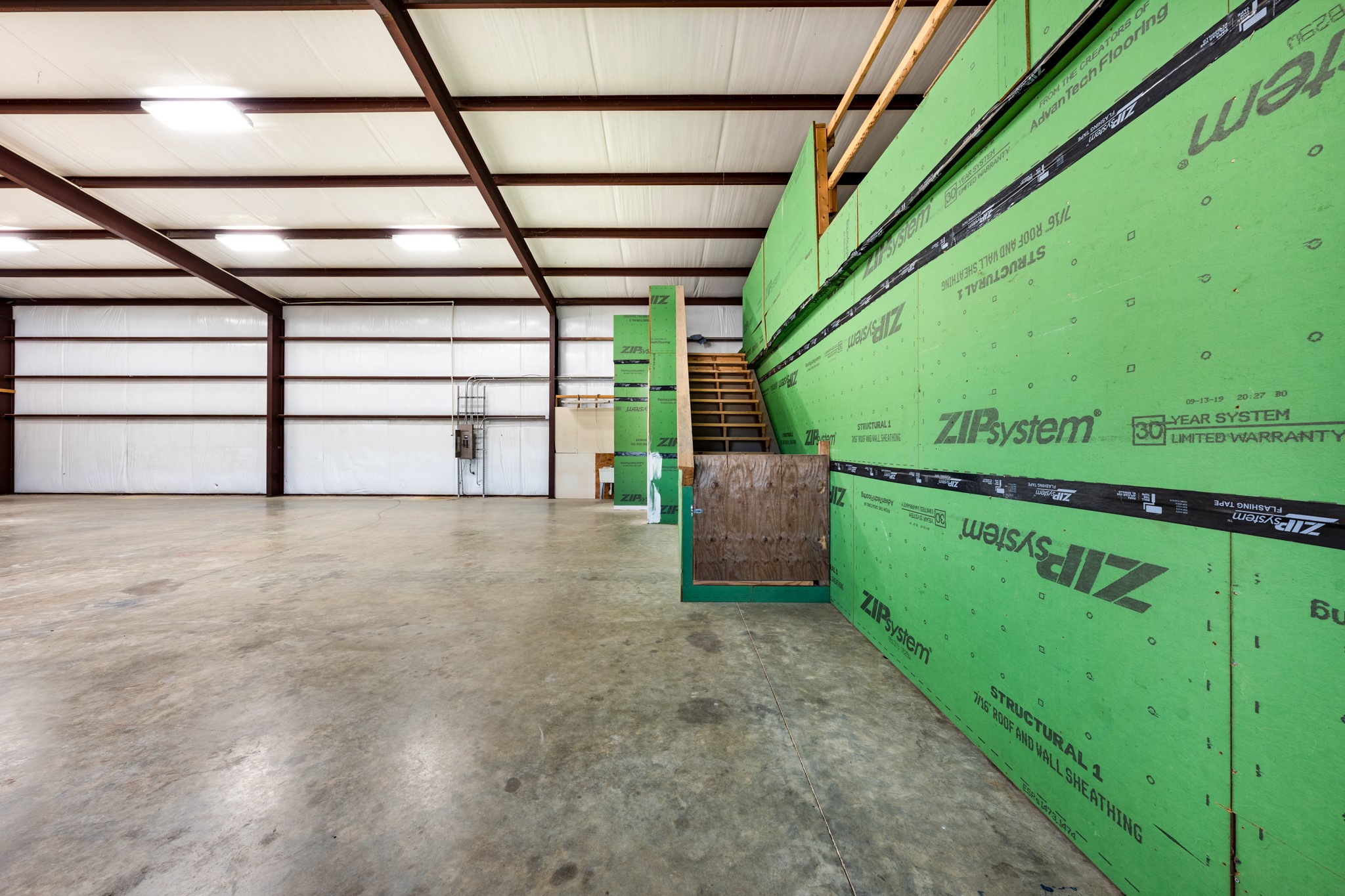 11639 E Highway 175 Kemp TX 75143
