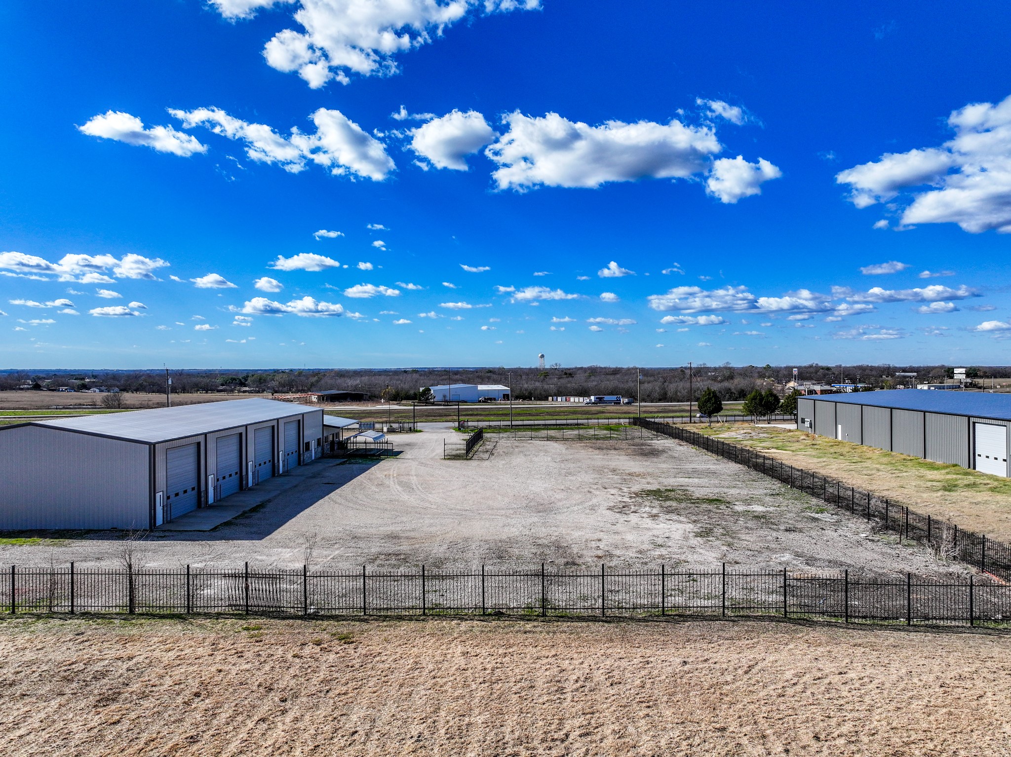 11639 E Highway 175 Kemp TX 75143