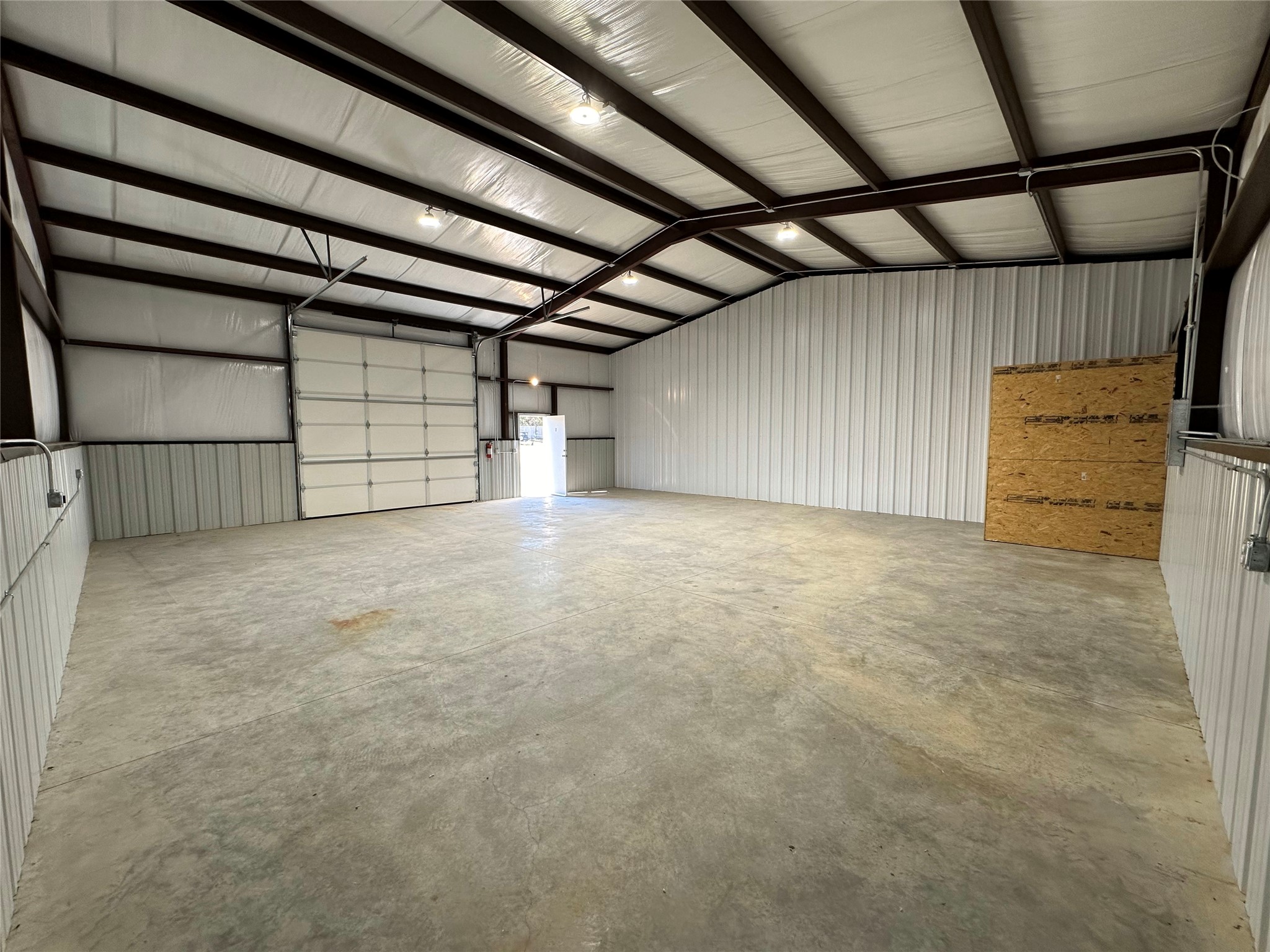 12480 J Rendon Road Burleson TX 76028