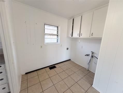 100 E Pecan Street Gunter TX 75058