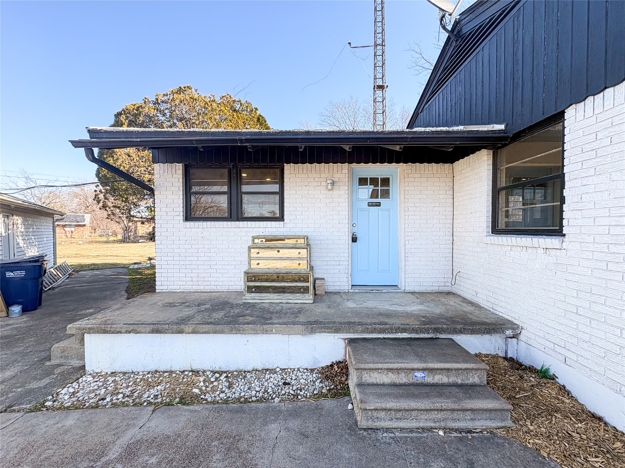 100 E Pecan Street Gunter TX 75058