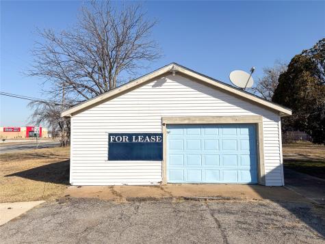 100 E Pecan Street Gunter TX 75058