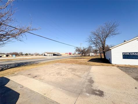 100 E Pecan Street Gunter TX 75058