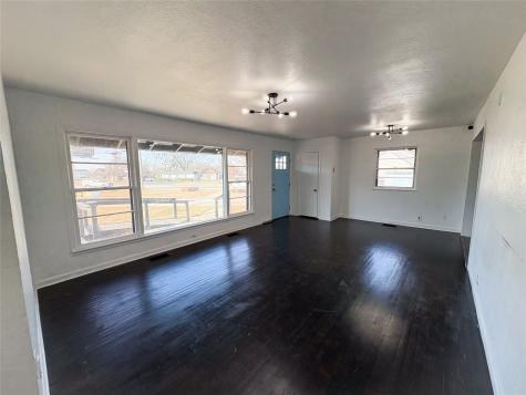 100 E Pecan Street Gunter TX 75058
