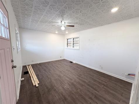 100 E Pecan Street Gunter TX 75058