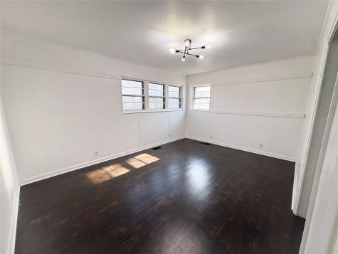 100 E Pecan Street Gunter TX 75058