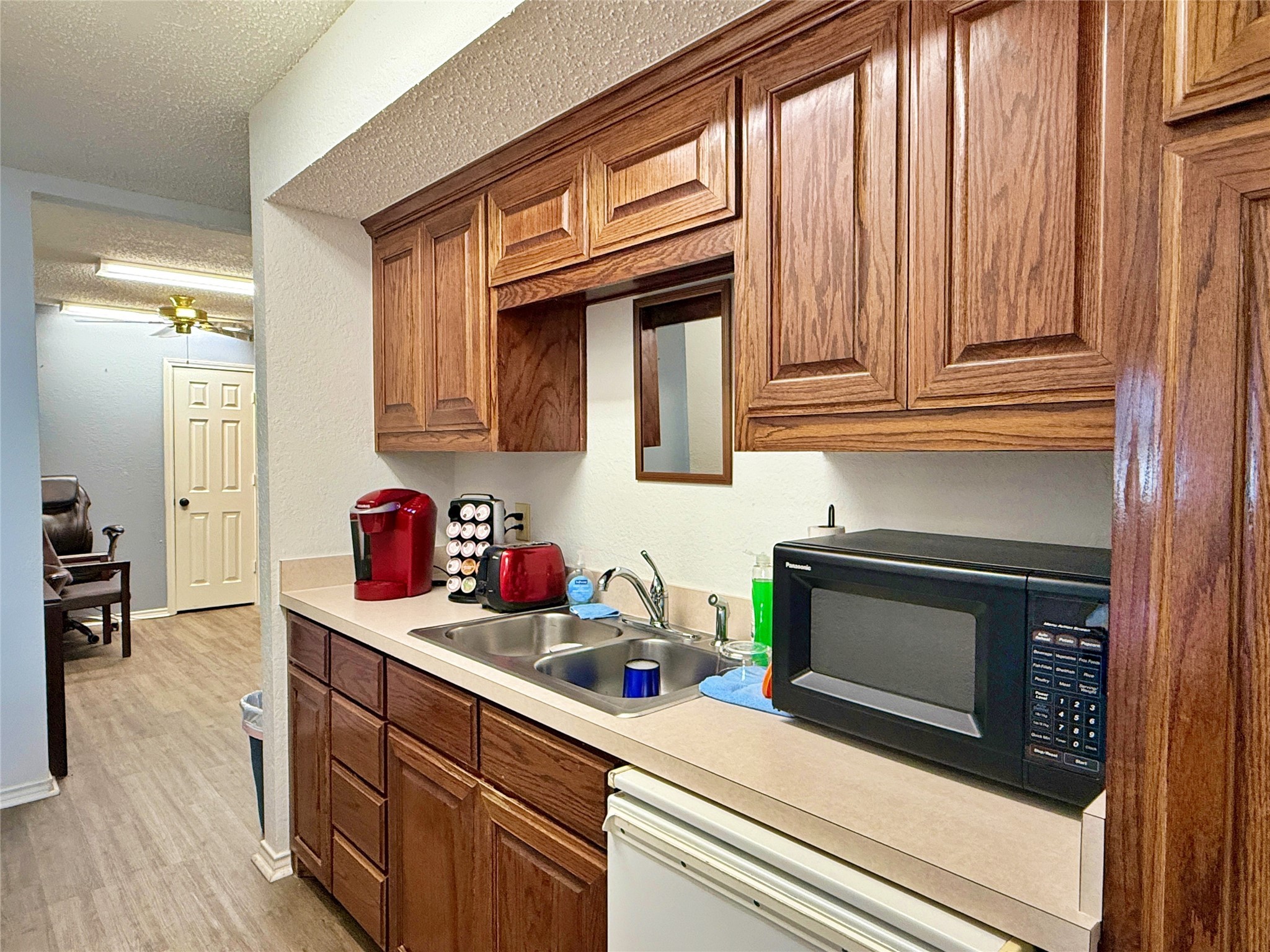 1013 S Highway 377 Pilot Point TX 76258