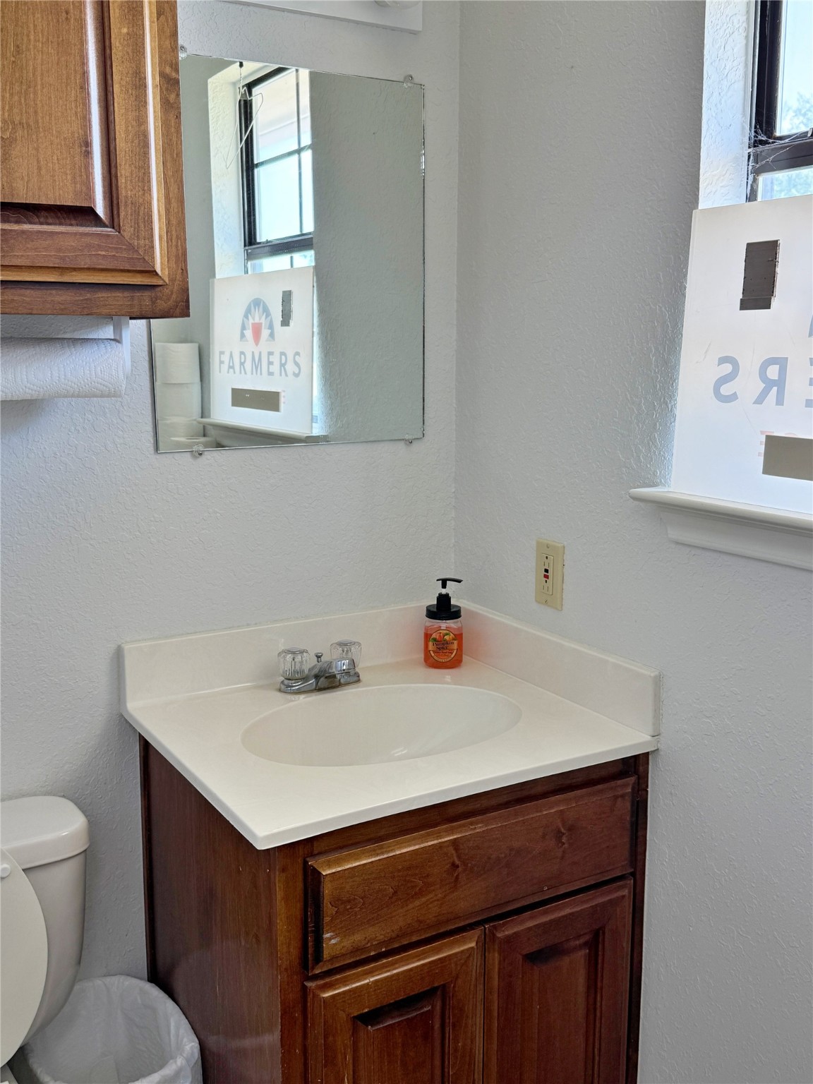 1013 S Highway 377 Pilot Point TX 76258