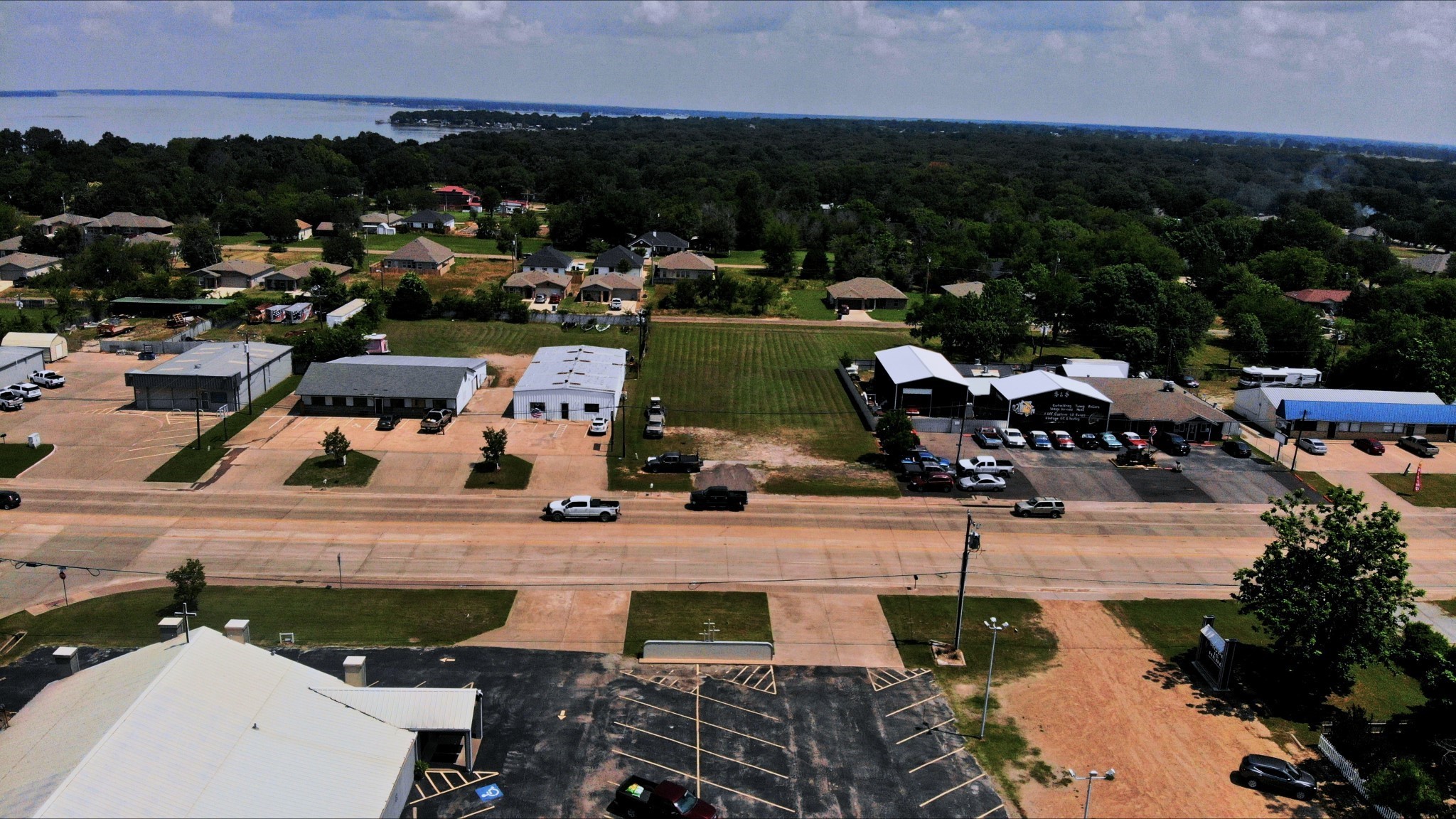 2618 W Main Street Gun Barrel City TX 75156