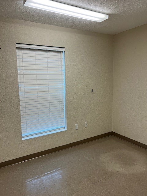 1910 W Henderson Street Cleburne TX 76033