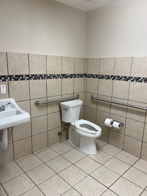 1910 W Henderson Street Cleburne TX 76033