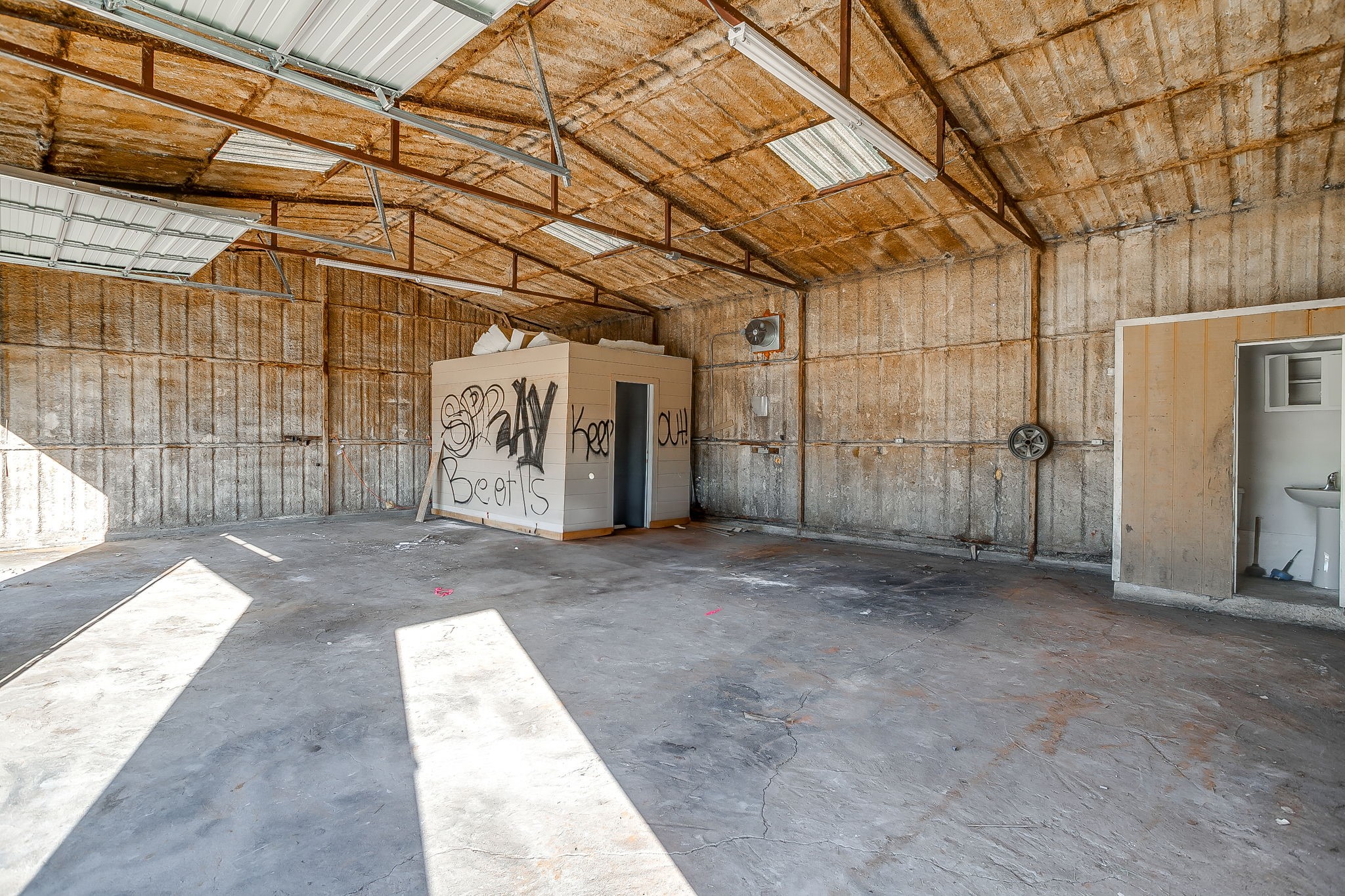 410 N Broadway Street Joshua TX 76058