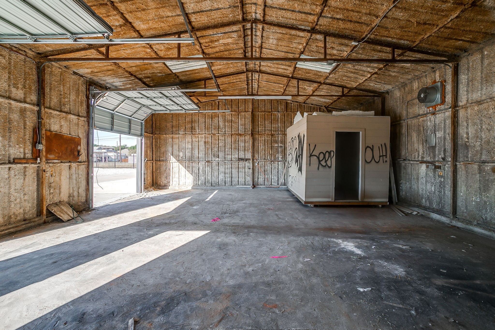 410 N Broadway Street Joshua TX 76058