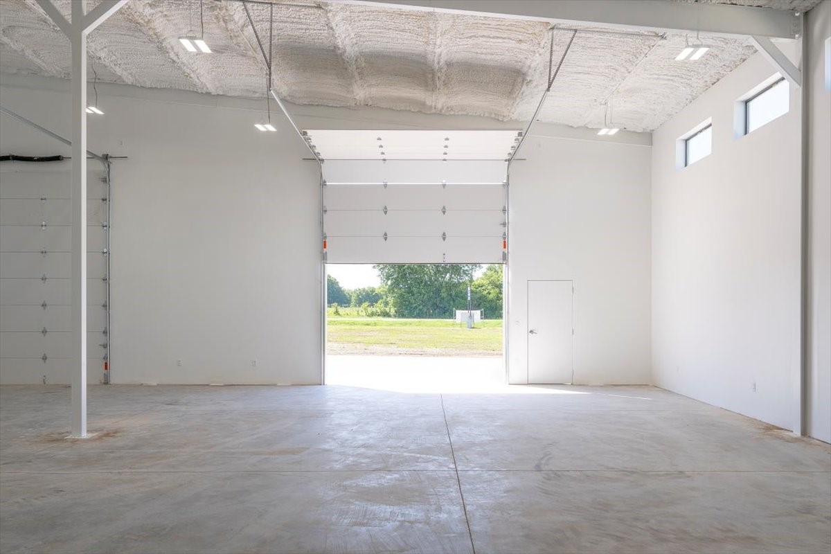 9020 S State Highway 121 Trenton TX 75418