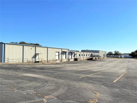 1411 Flat Creek Road Athens TX 75751