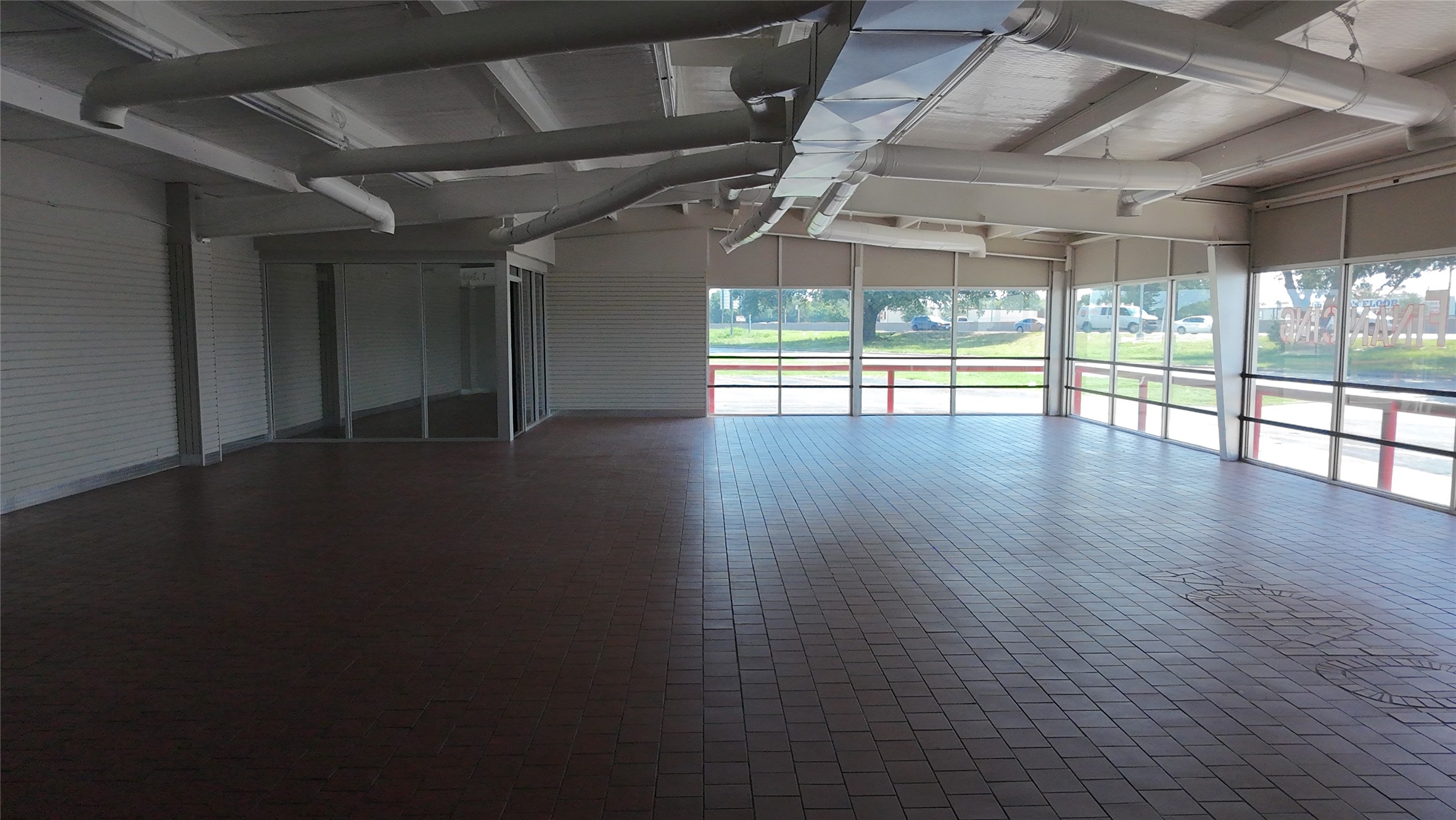 5717 Airport Freeway Haltom City TX 76117