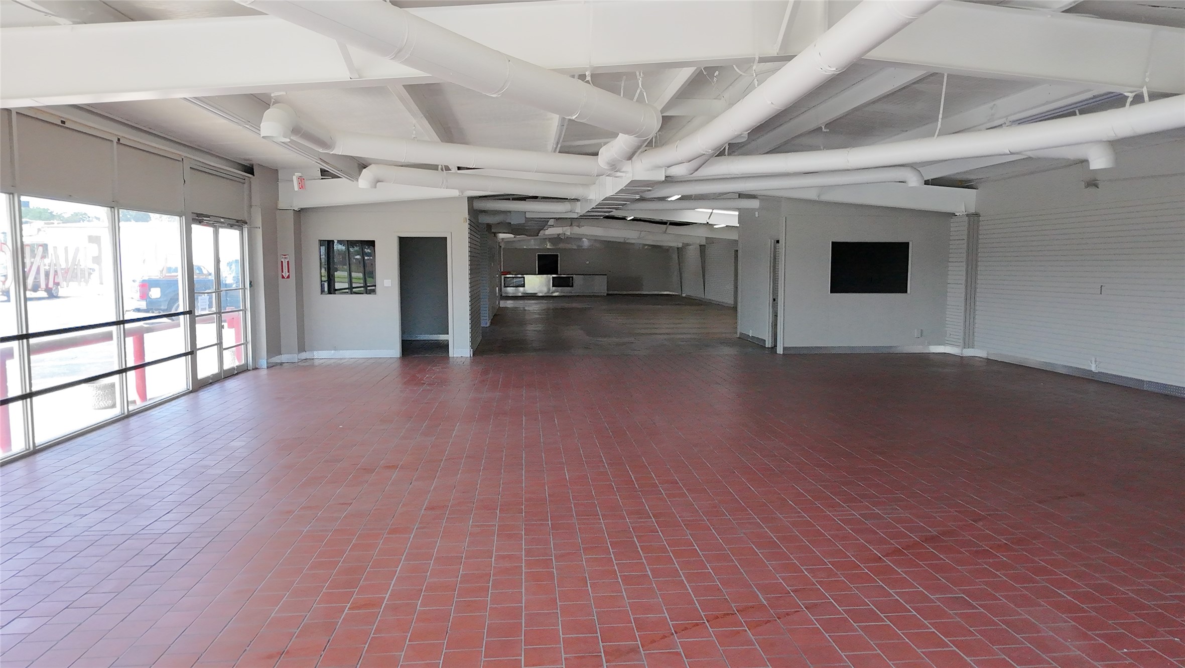 5717 Airport Freeway Haltom City TX 76117